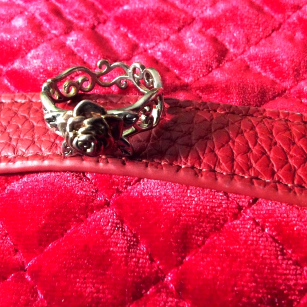 Rose 🌹 ring